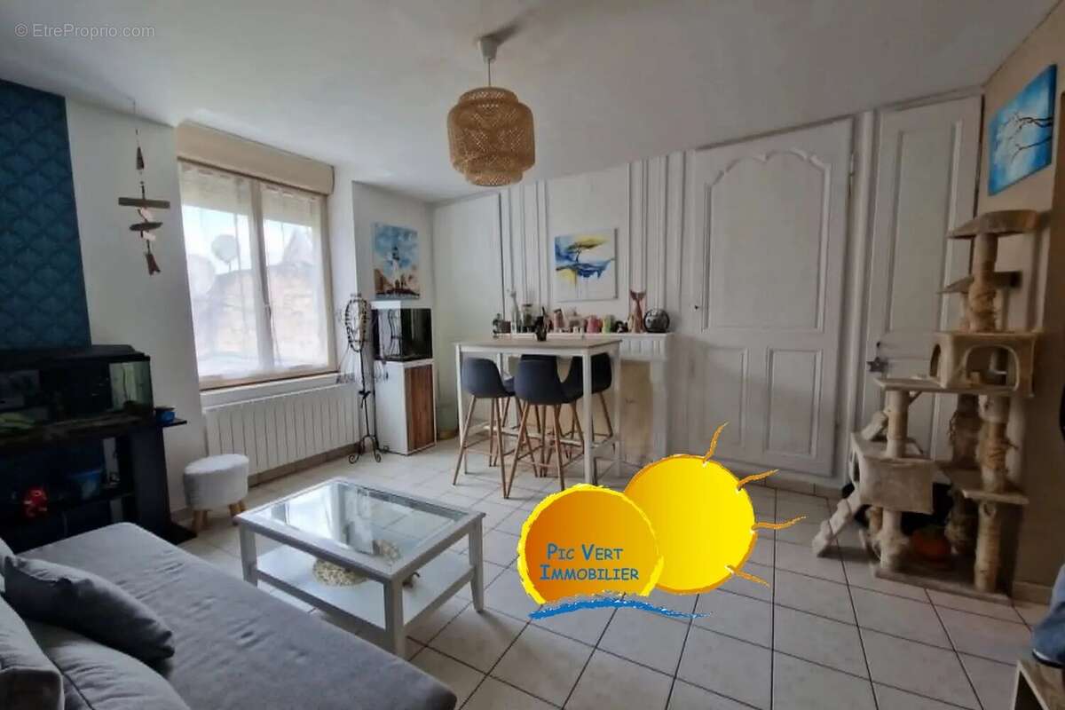 Appartement à AUXONNE