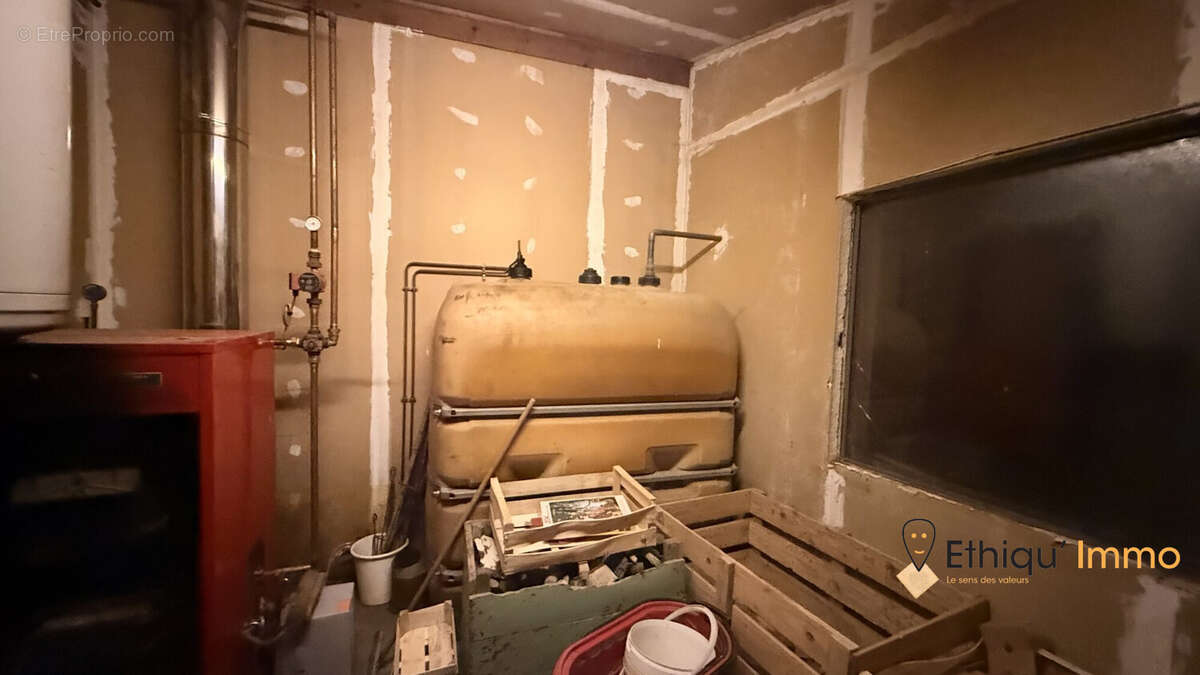 Maison à SOMMEVOIRE