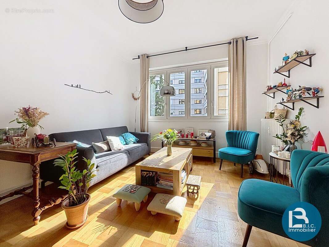 Appartement à LYON-7E