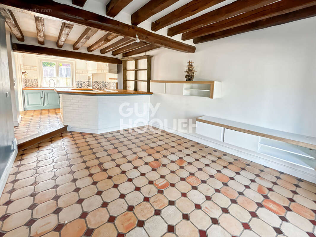 Maison à ROZAY-EN-BRIE