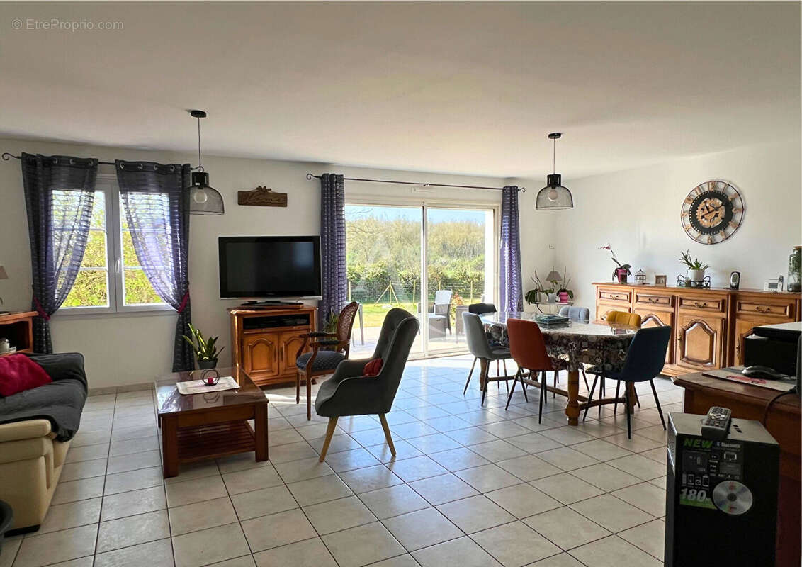 Maison à SAINT-GERVAIS