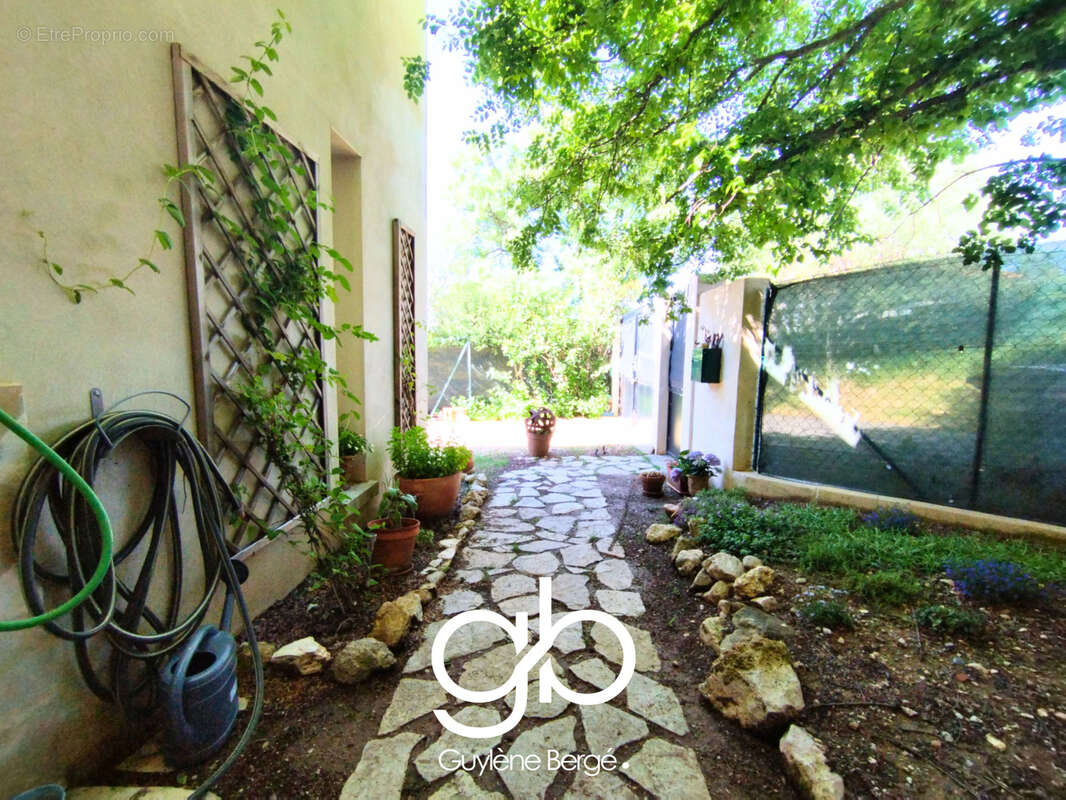 Maison à ASSAS