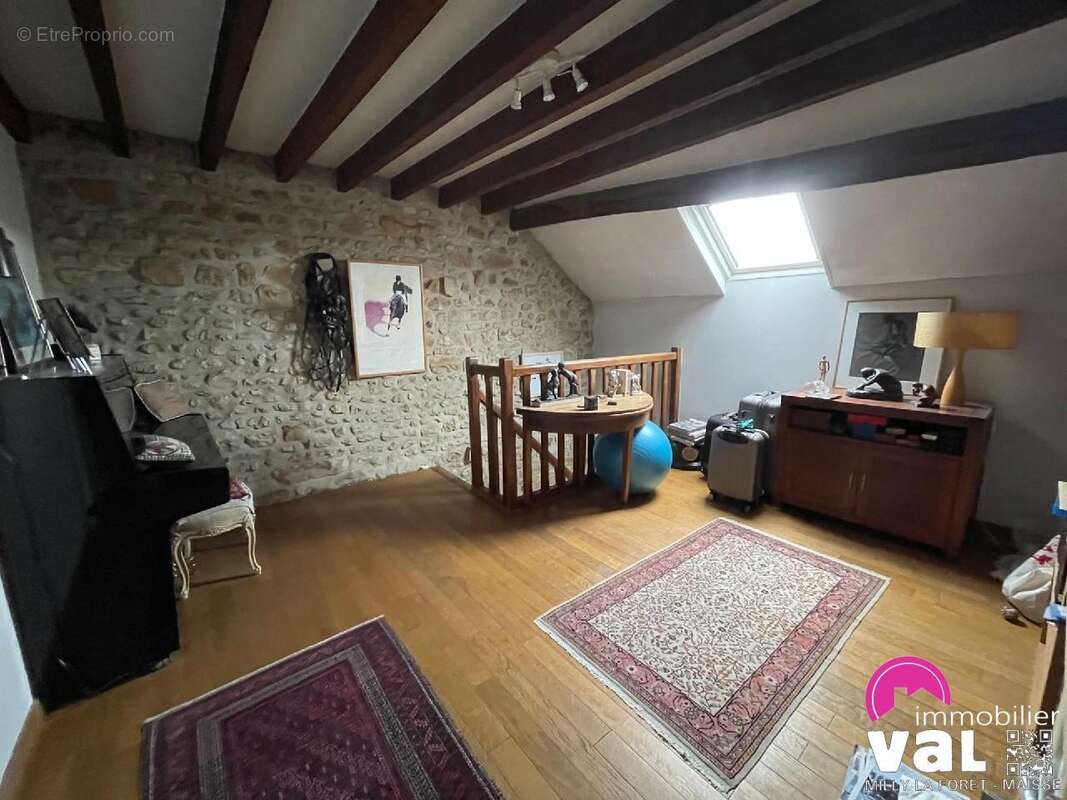 Maison à LA FERTE-ALAIS