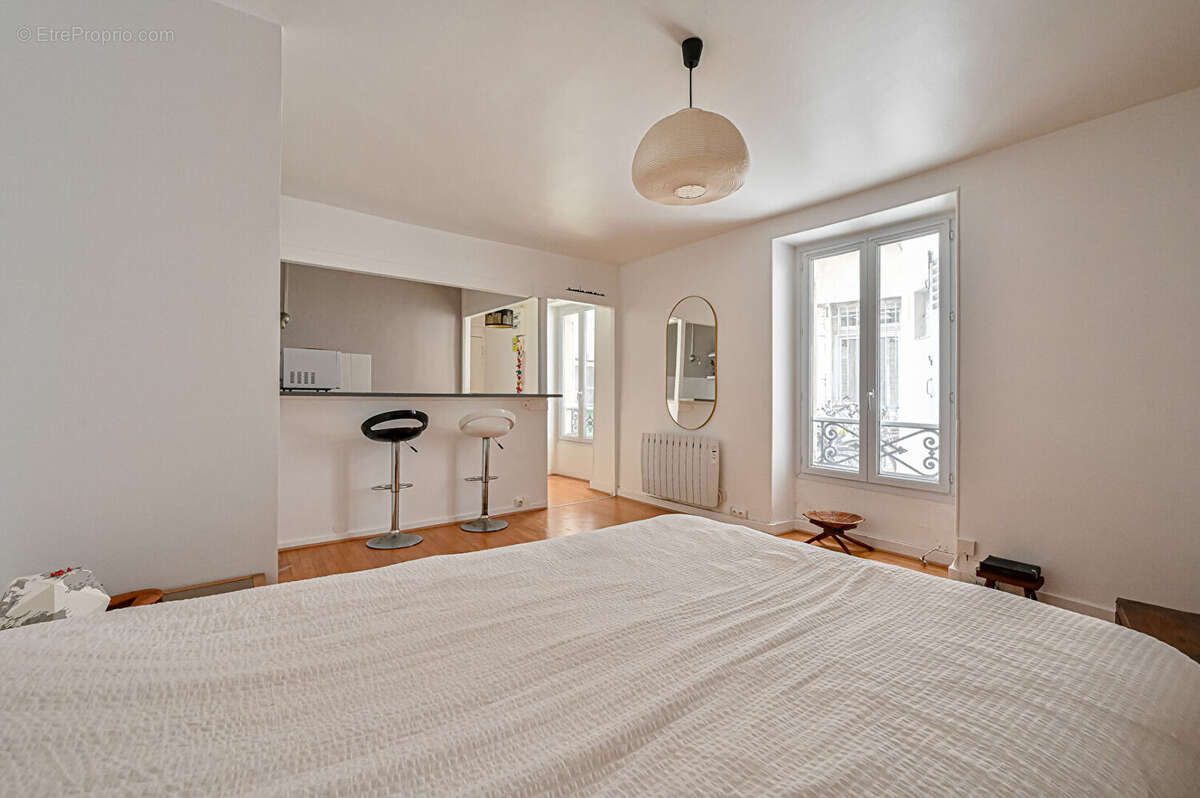 Appartement Paris 1 pièce(s) 29.15 m2 - photo 5
