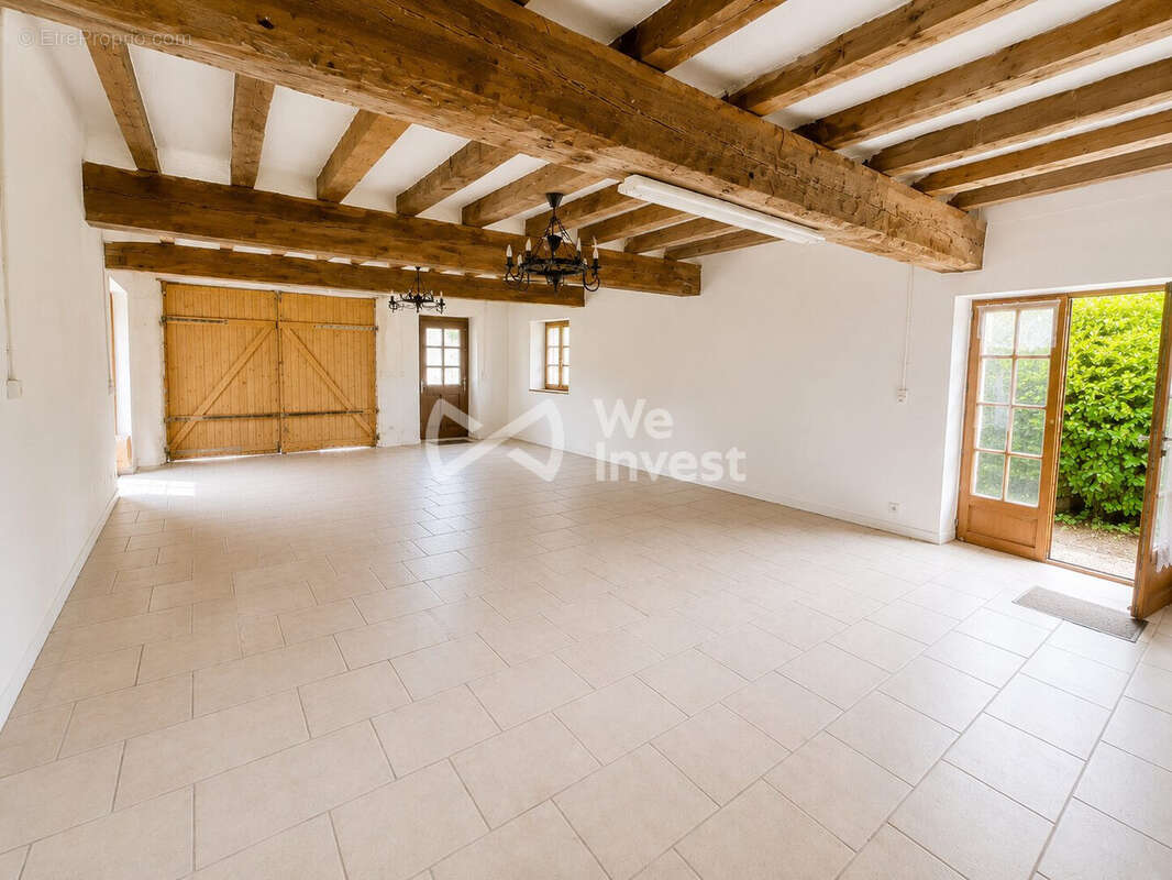 Maison 357 m² à Saint-Loup-Du-Dorat  - photo 7
