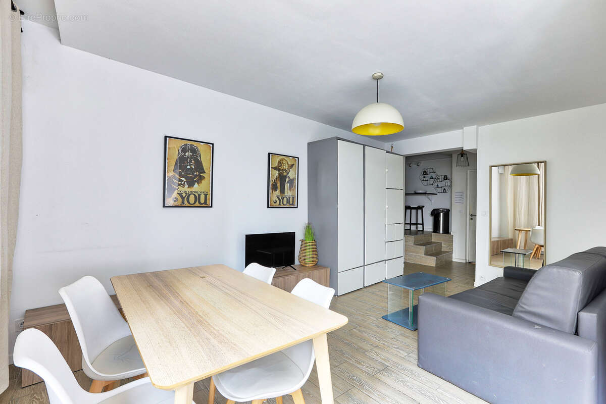 Appartement à PARIS-19E