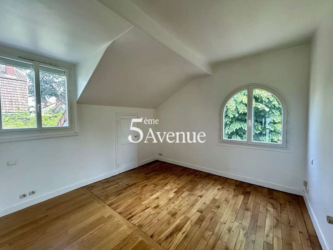 Maison à SUCY-EN-BRIE