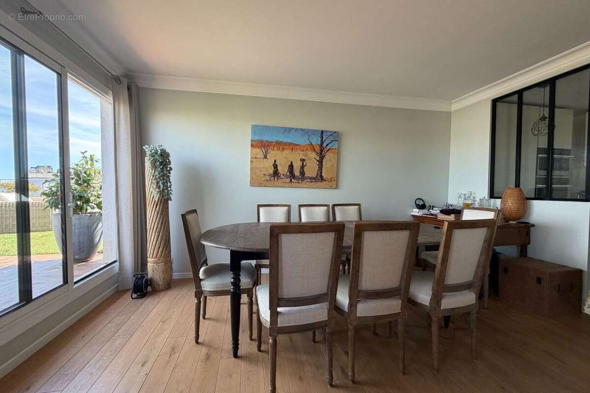 Appartement à BOULOGNE-BILLANCOURT