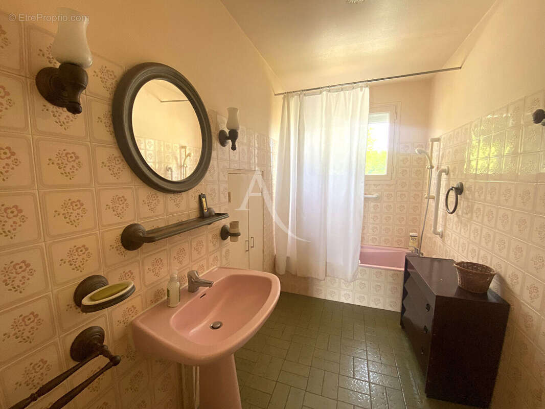 Maison à FAY-AUX-LOGES
