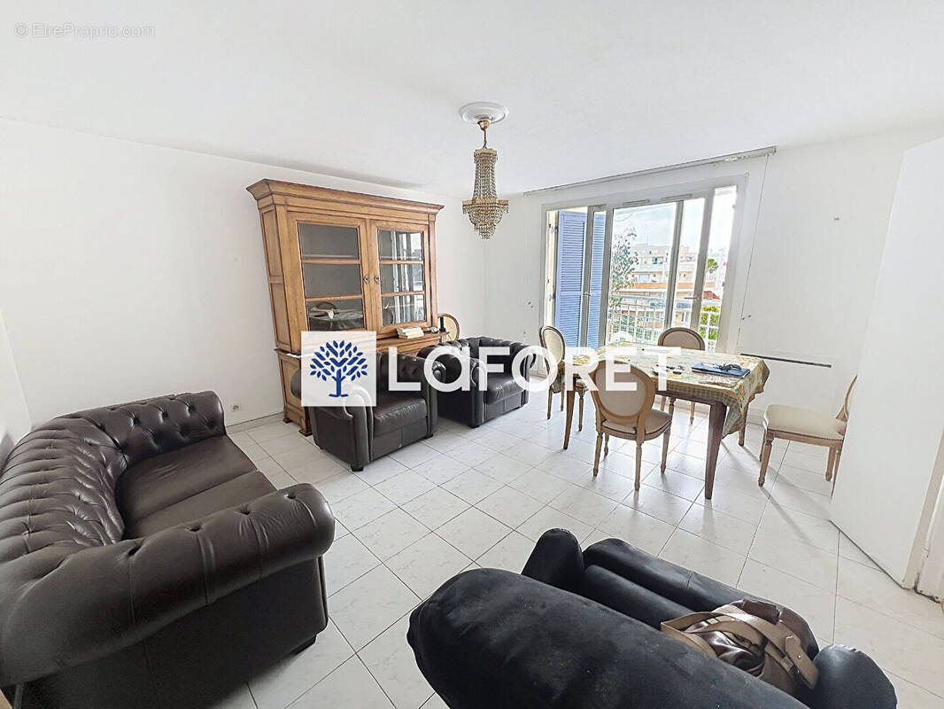 Appartement à CAGNES-SUR-MER