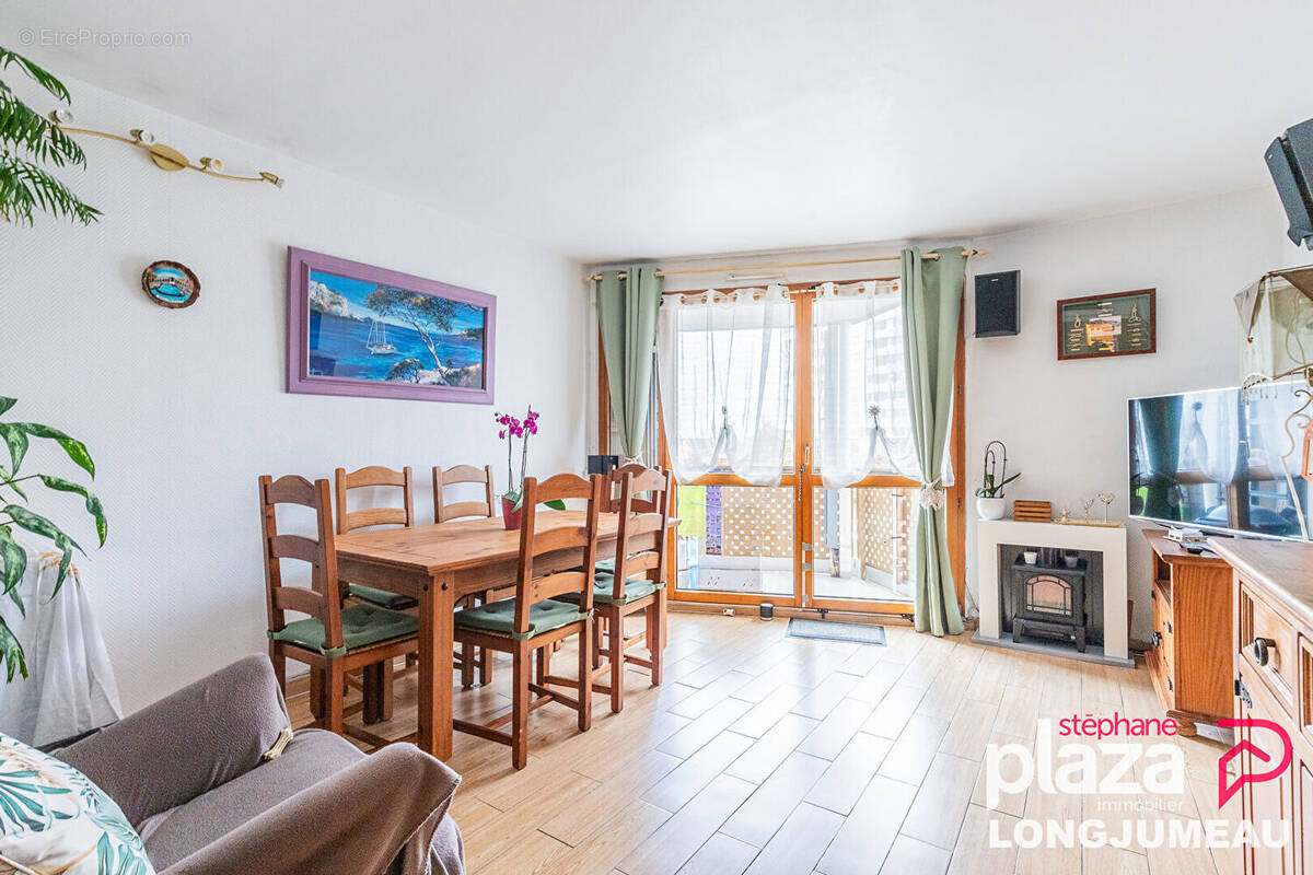 Appartement à LONGJUMEAU