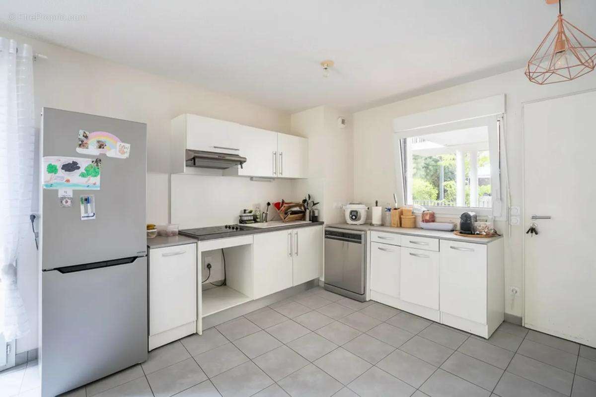 Appartement de 3 pièces de 65 m² à Villenave-d'Ornon - photo 5