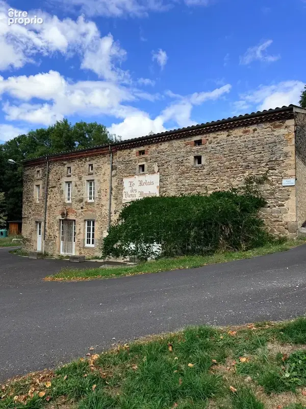 Vente Maison Valz-sous-chateauneuf(63580) 270 000ï¿œ - photo 2