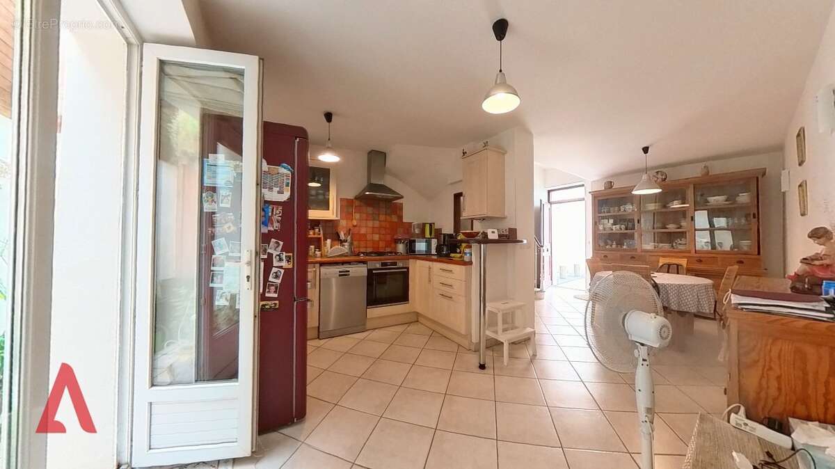 Superbe maison de ville au coeur de Narbonne avec terrasse et garage! - photo 4