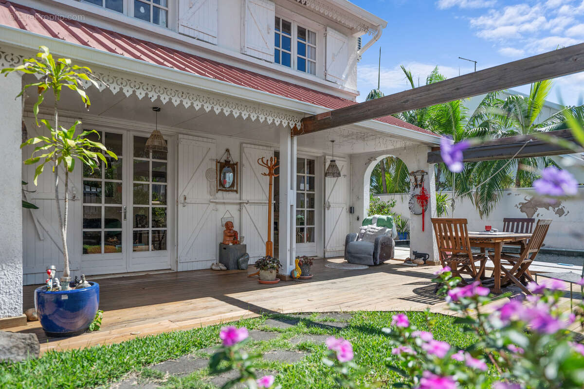 Maison à SAINTE-MARIE