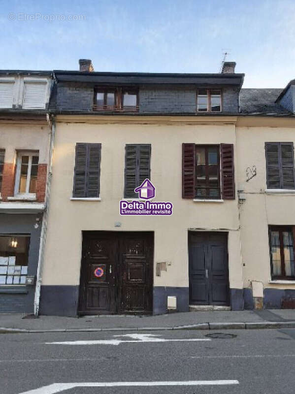Appartement 340 m² à Evreux  - photo 2