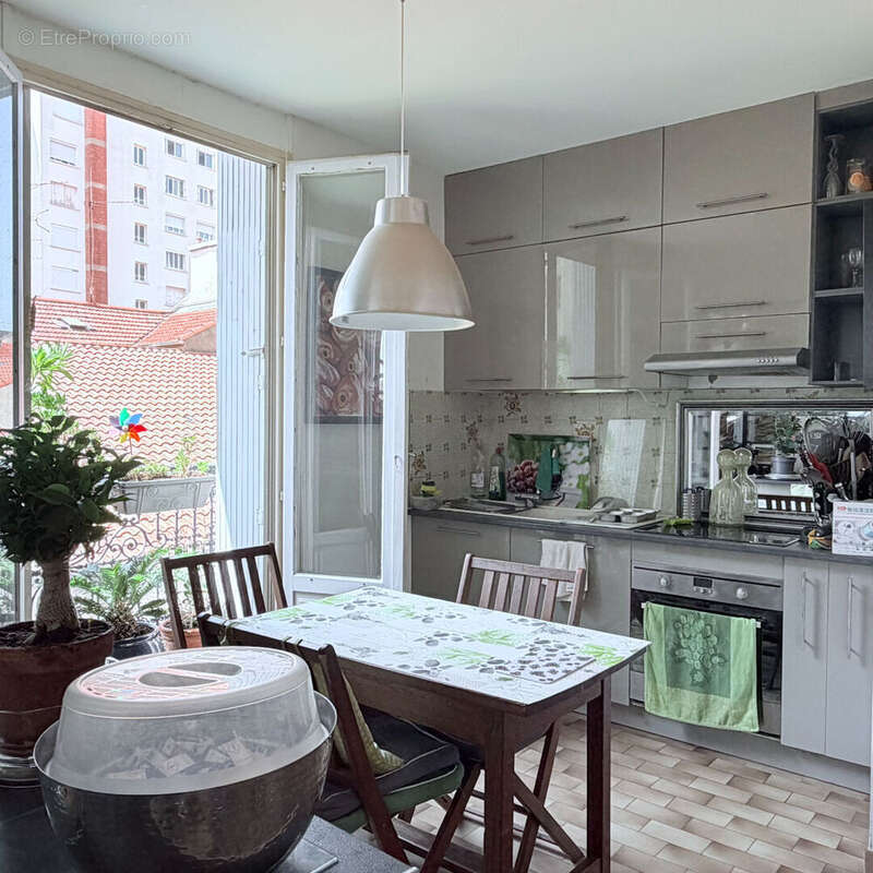 Appartement Béziers 4 pièce(s) 112.78 m2 - photo 9