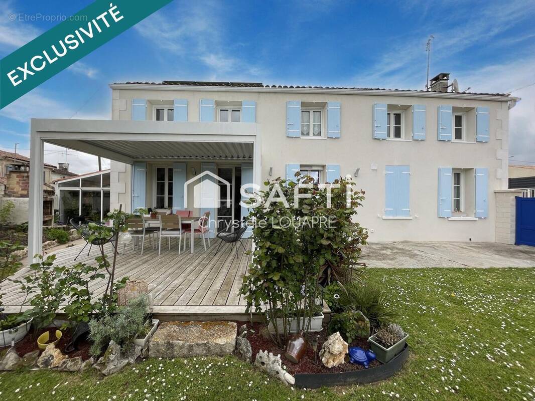 Photo 1 - Maison à CHANIERS