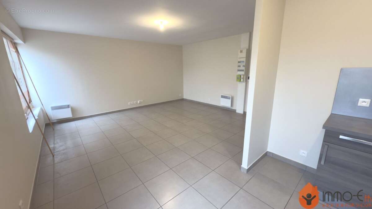 Appartement à MAGNY-LE-HONGRE