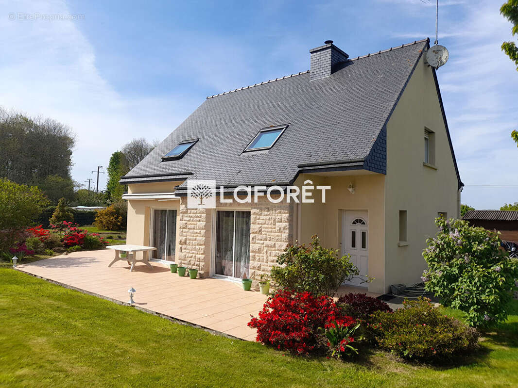 Maison située à 20km des plages - photo 16