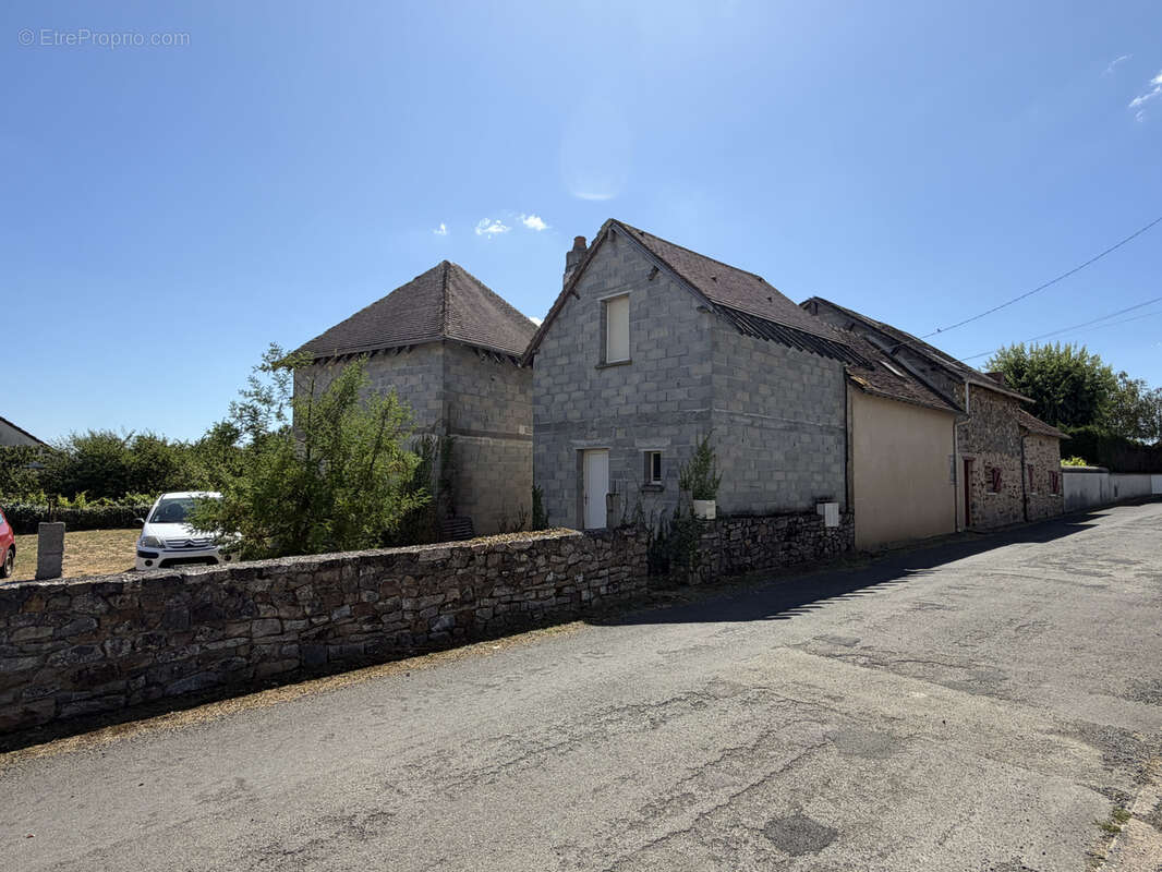 Maison à SABLE-SUR-SARTHE