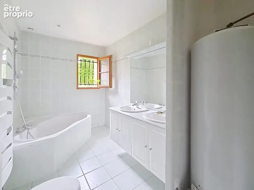 Maison Individuelle, 147m² - photo 7