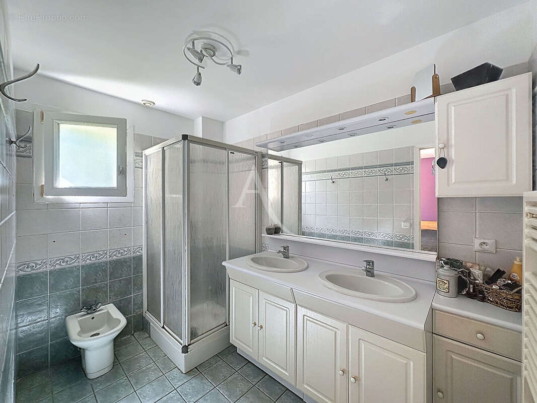 Maison à MAREUIL-LES-MEAUX