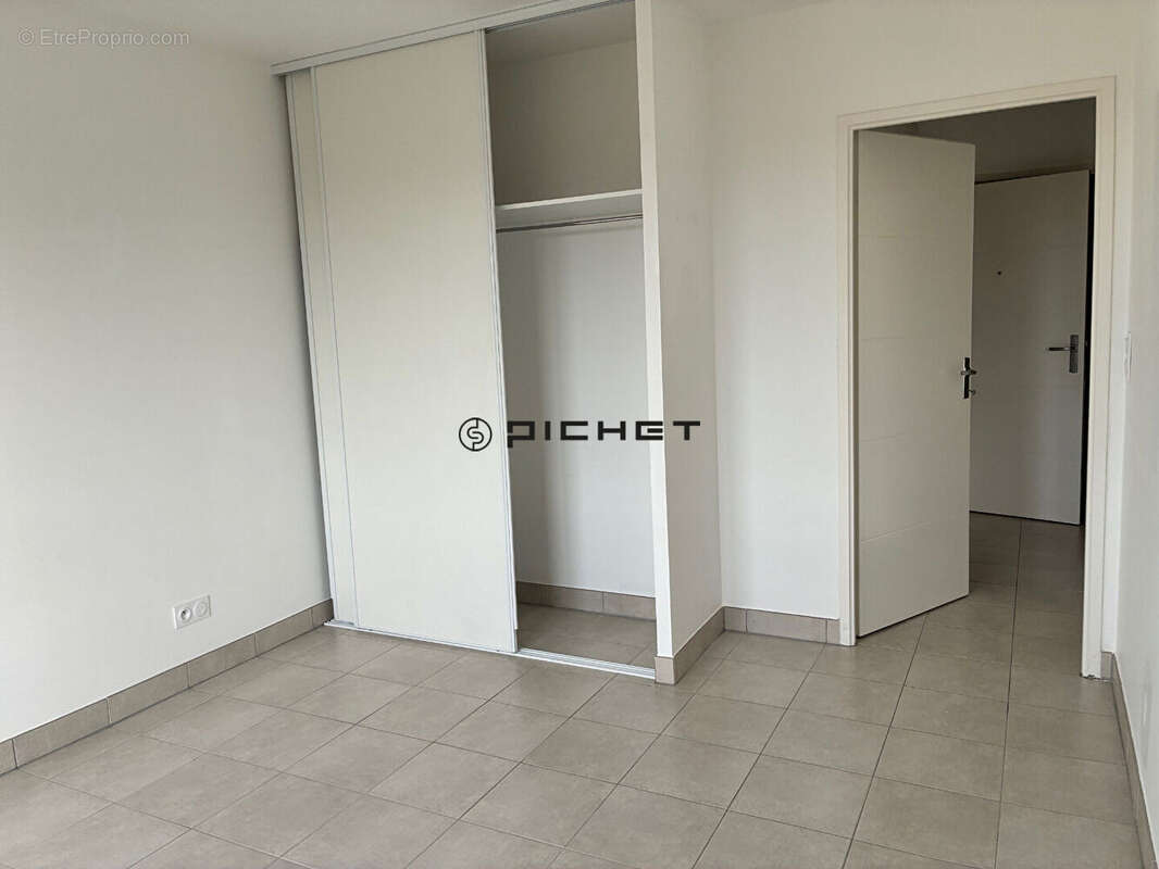 Appartement à LUCE