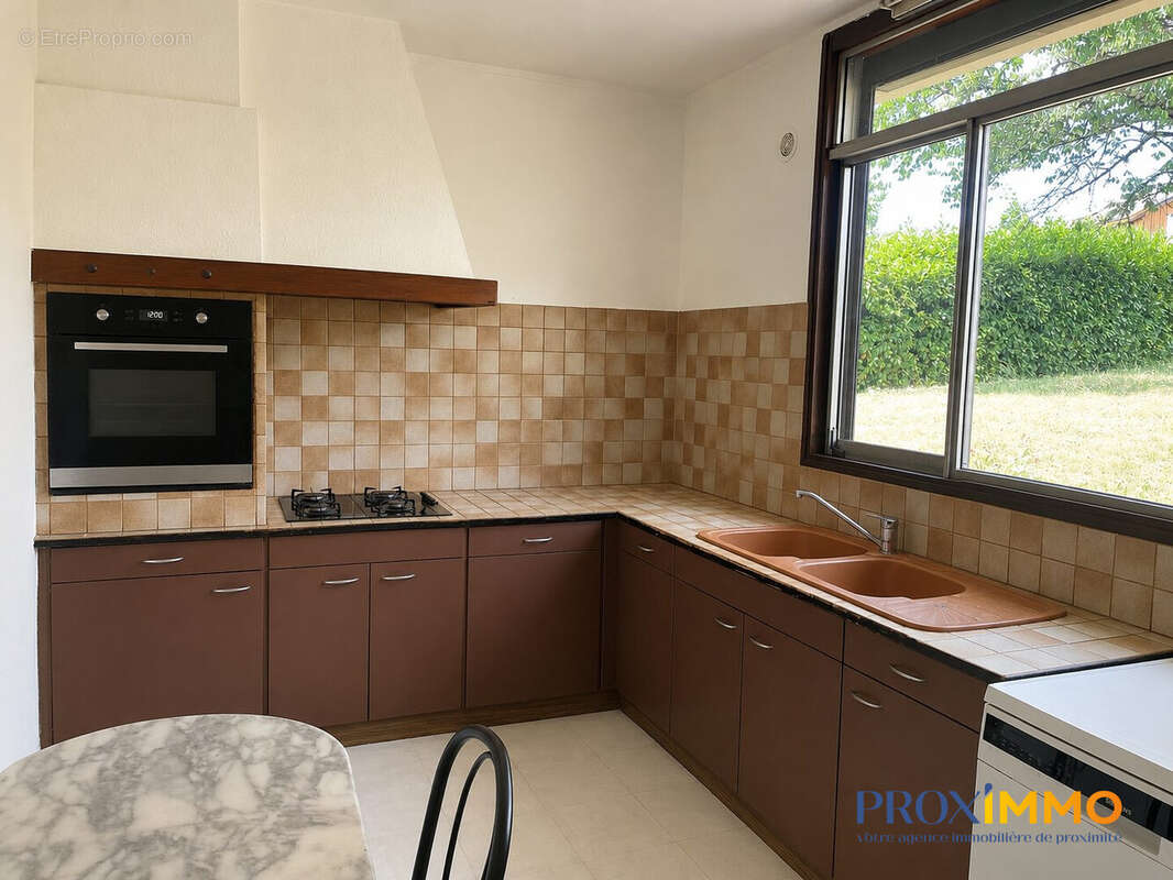 Maison 94 m² à Coublevie  - photo 7