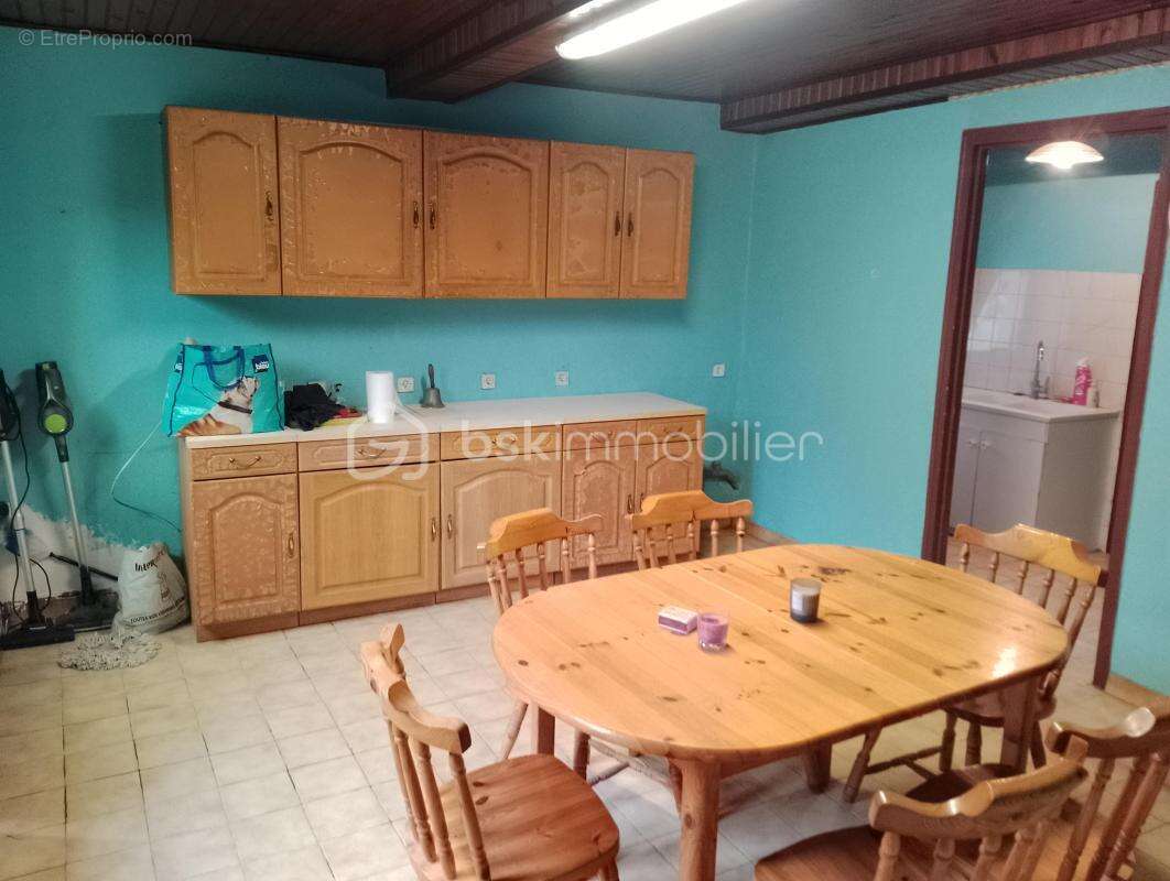 Maison à LES AVENIERES