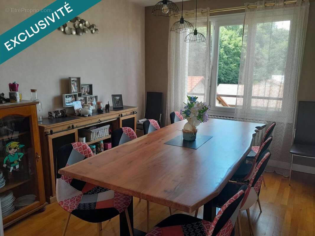 Appartement 92 m² à Remiremont  - photo 2