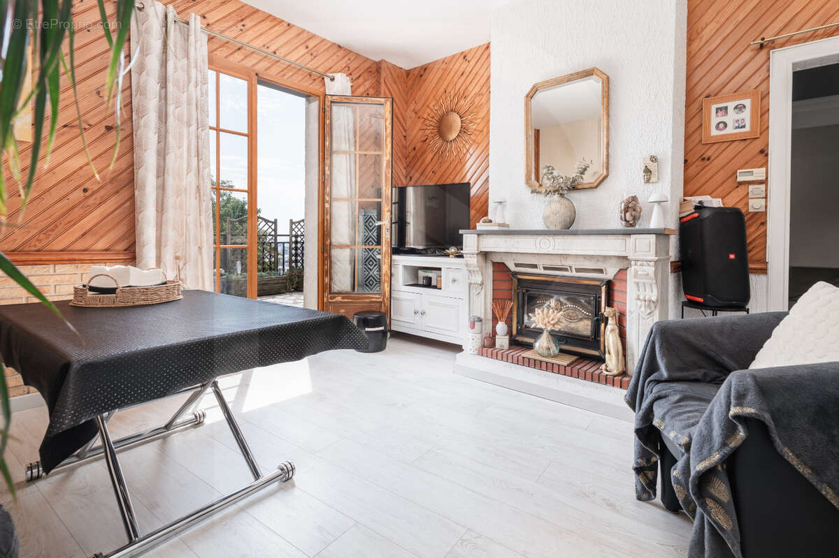 Maison - 75m2 - sainte-cecile - photo 3