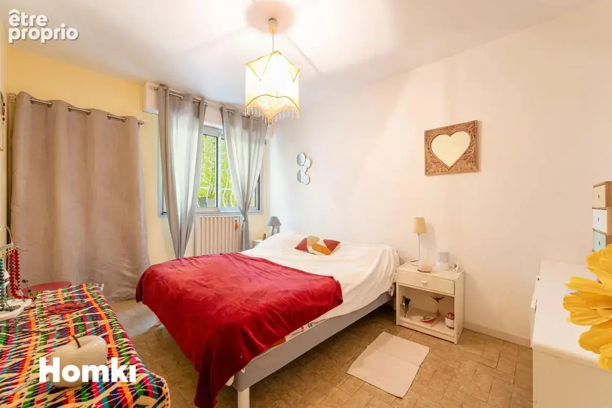 Appartement T4 de 89 m² à Marseille 13012, Traverse Riflard - photo 5