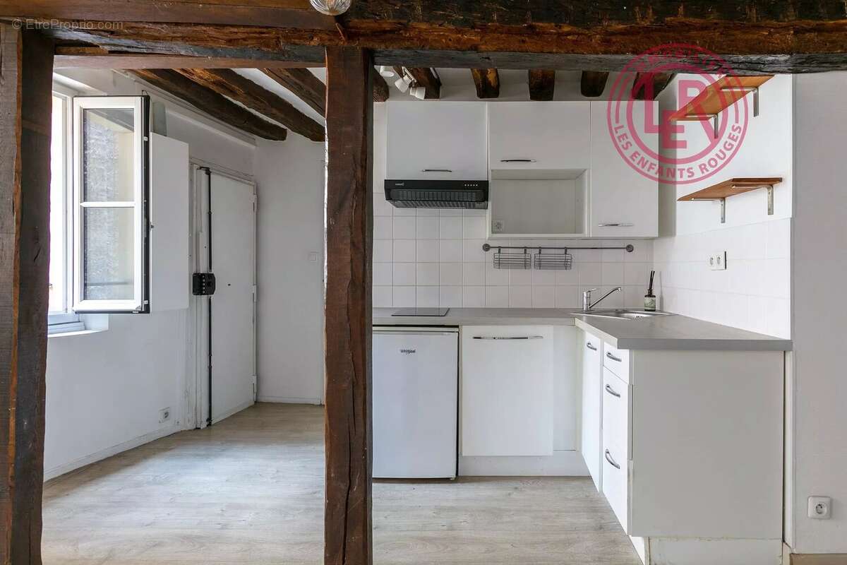 Appartement à PARIS-4E