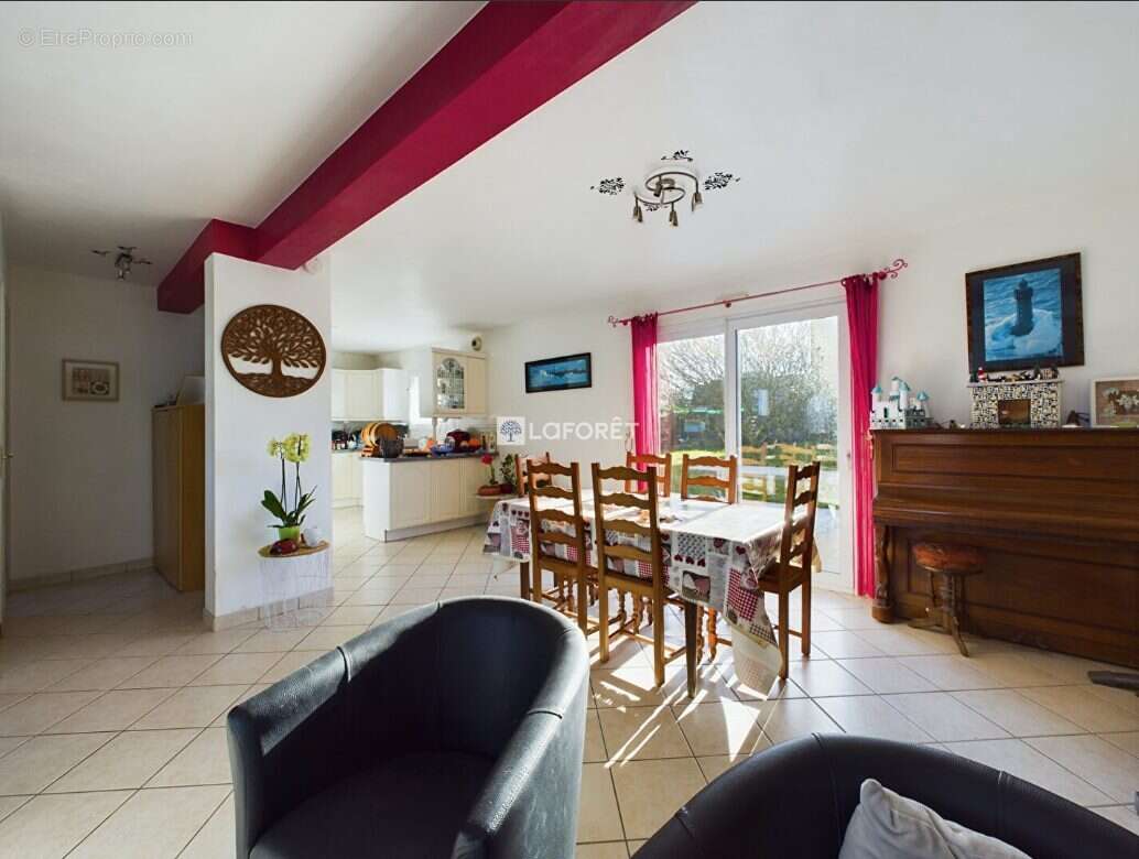 Maison à POULDERGAT