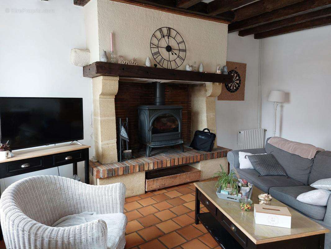 Maison à YVRE-L'EVEQUE