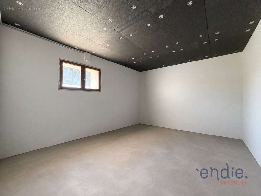 MAISON 4 PIÈCES 3 chambres  Terrain de 1 000 m² - photo 14