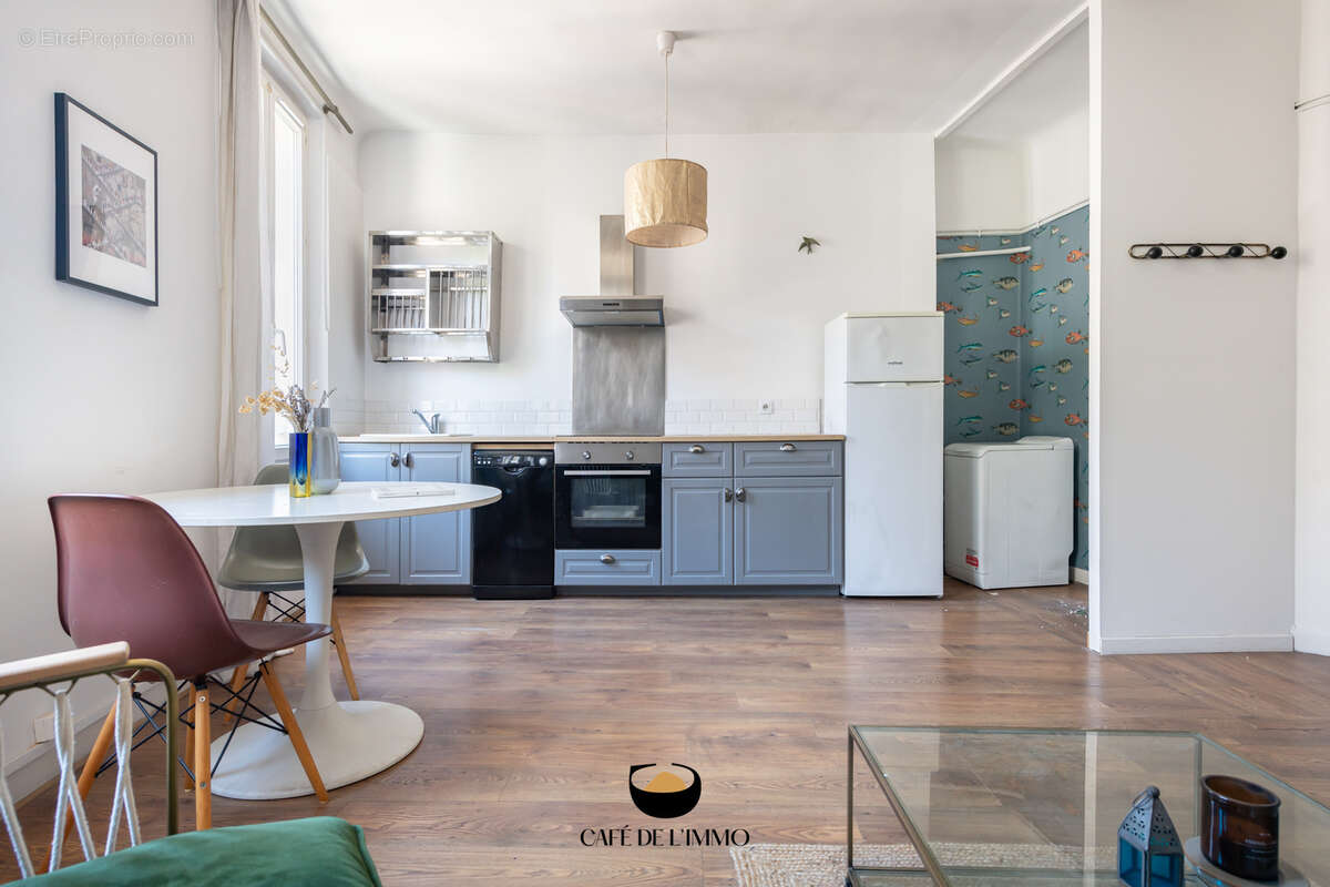 Appartement à MARSEILLE-7E