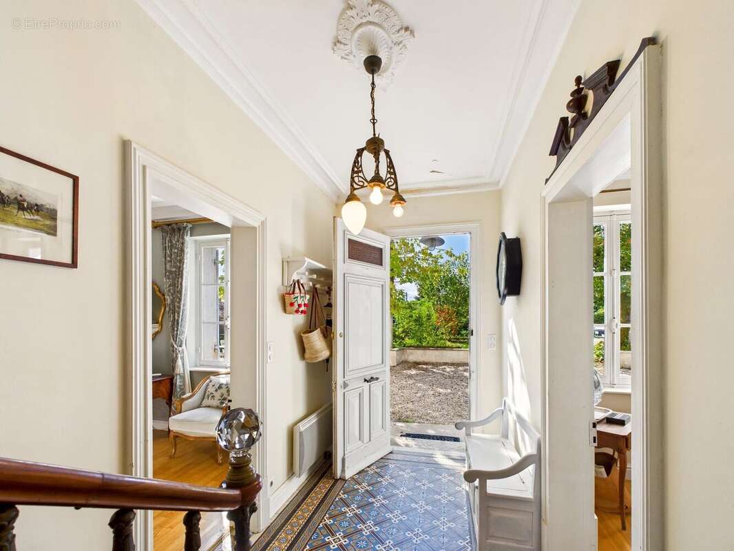 Maison à MONTPON-MENESTEROL