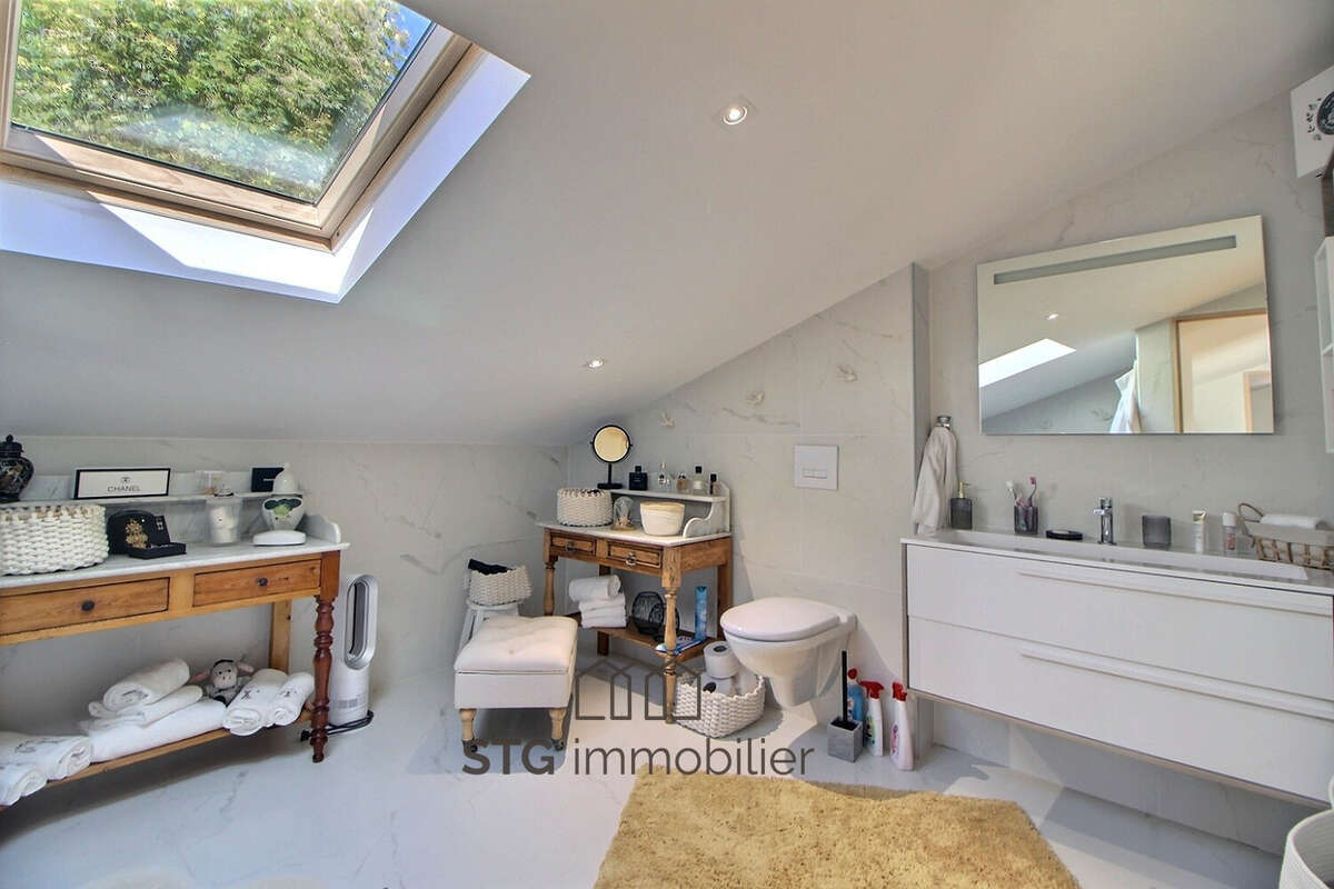 Vente maison T5 avec studio à Bastelica - photo 13