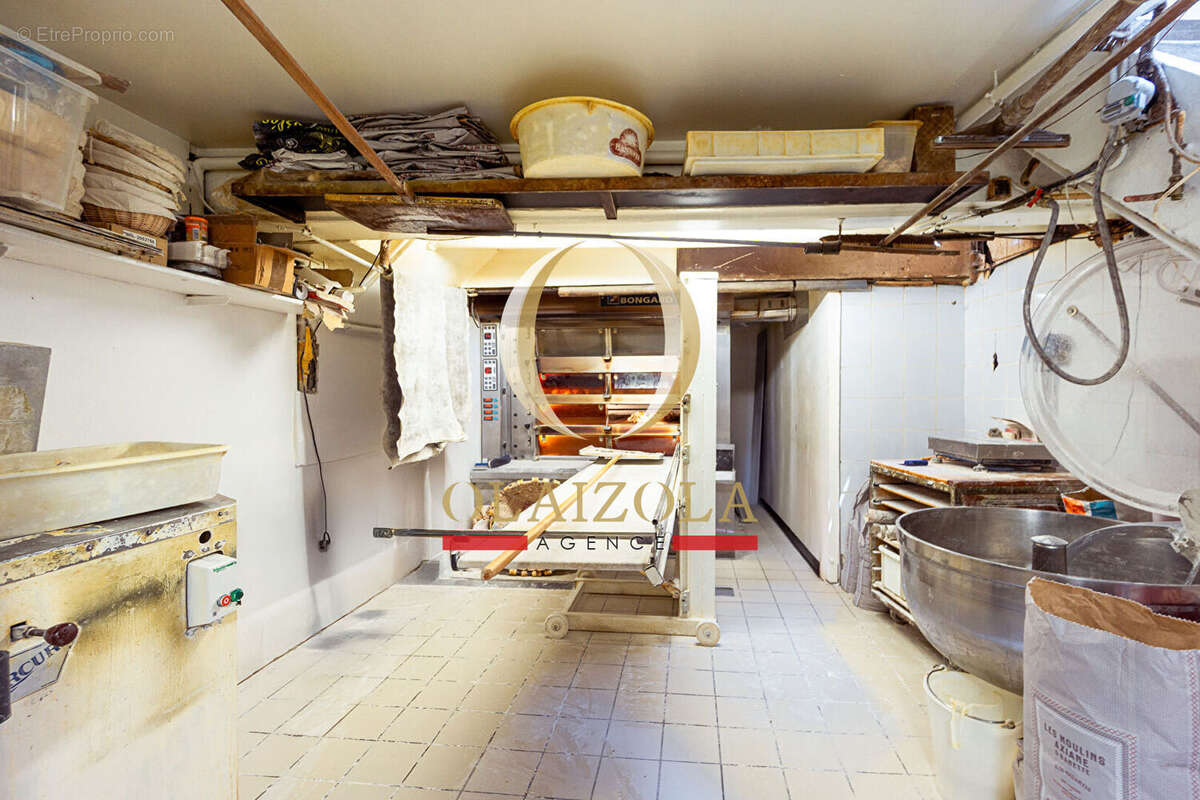 Commerce à BIARRITZ