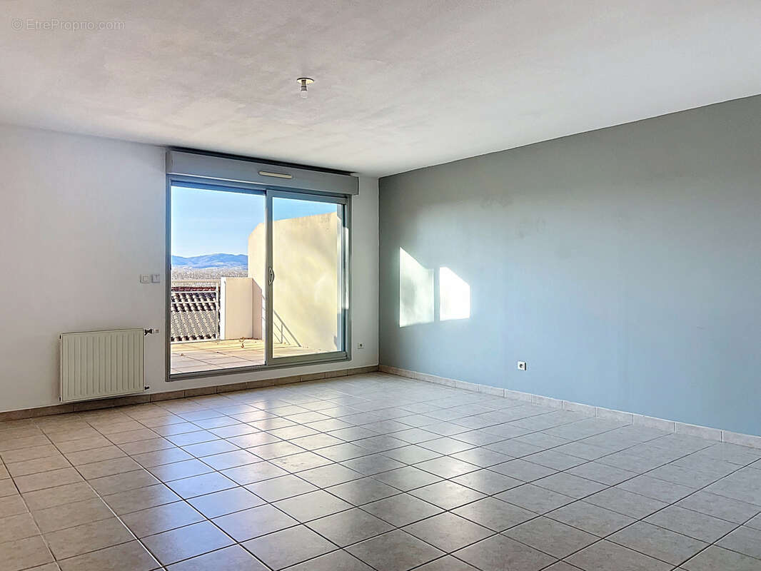 Appartement à JASSANS-RIOTTIER