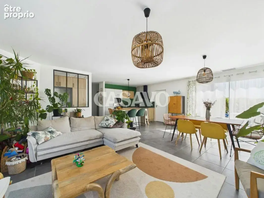 Vente Maison 4 pièces de 109m² - 33780 Soulac-sur-Mer - photo 3
