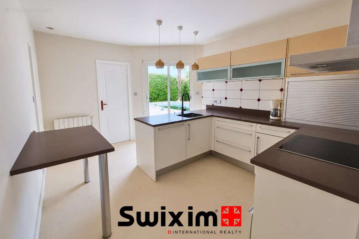 Propriété de 7 piéces avec un appartement de type T3. - photo 5
