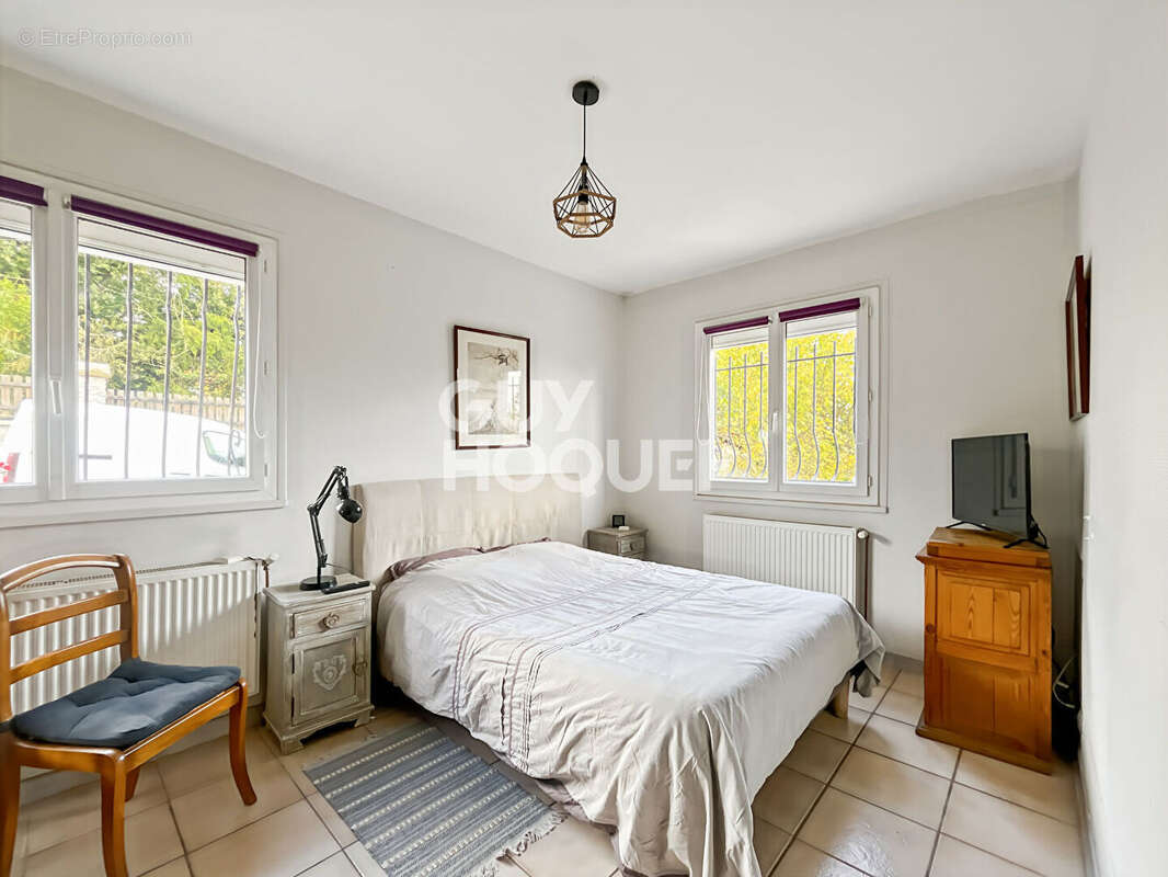 Maison à vendre à 10 minutes de Fontenay Trésigny - photo 10