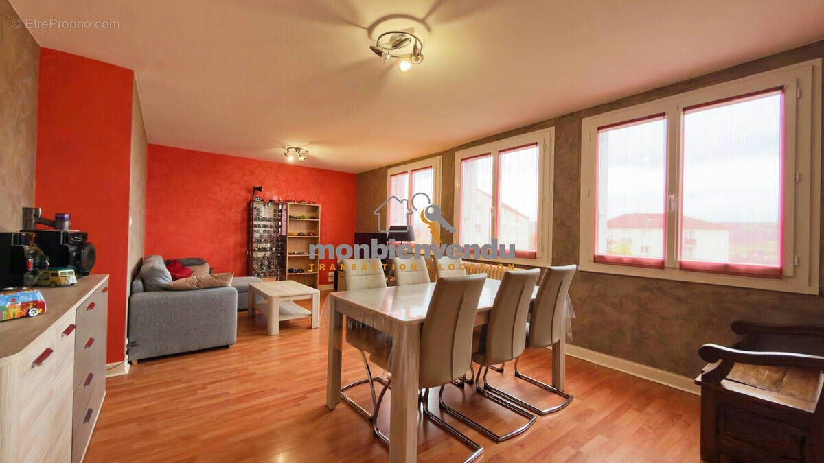 Appartement à AURILLAC