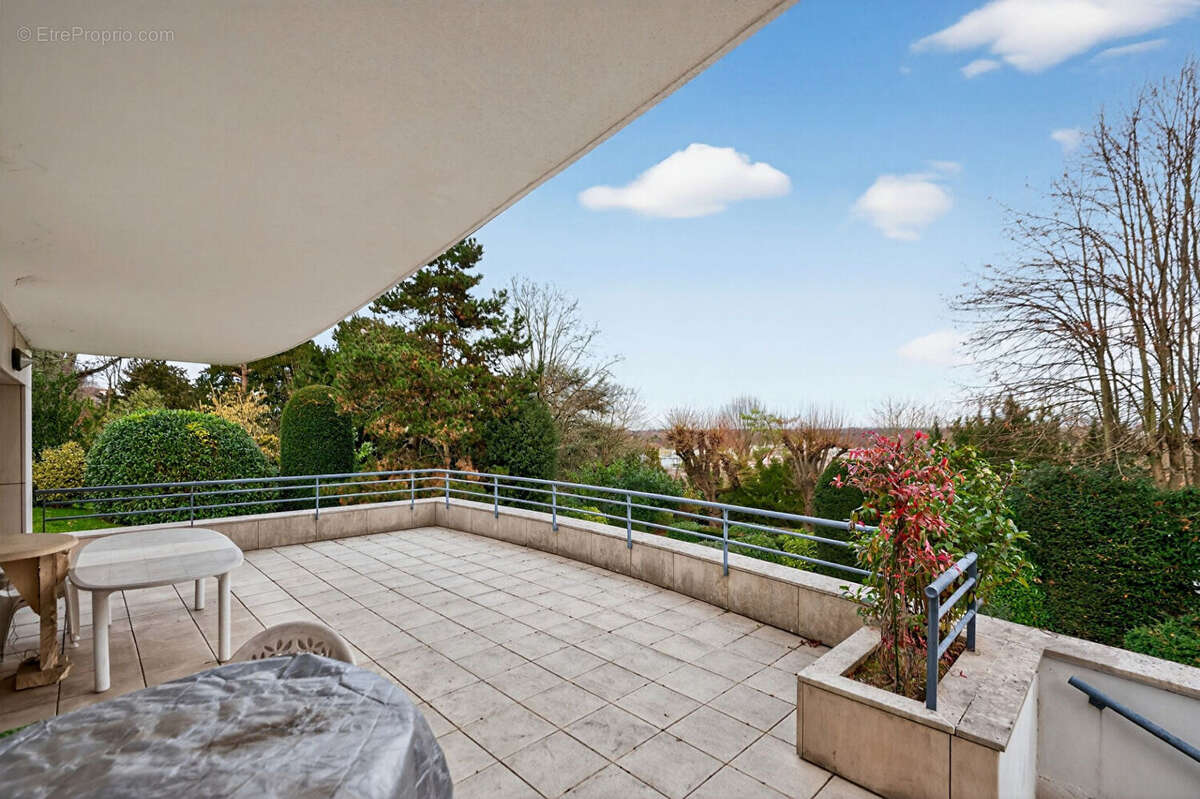 Appartement à SAINT-CLOUD