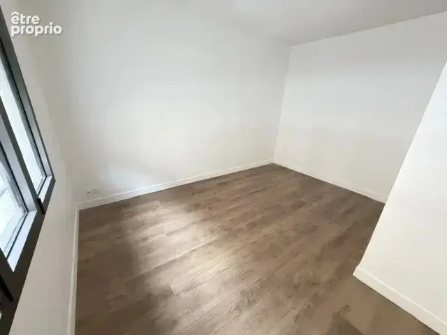 Maison de ville neuve sur trois niveaux a puteaux. avec terr - photo 5
