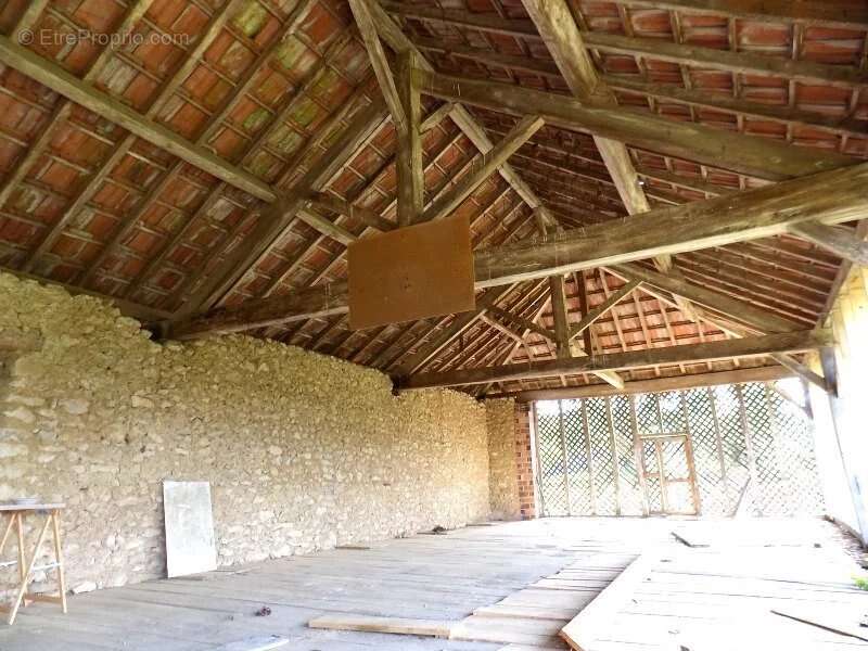 Maison à MIRANDE