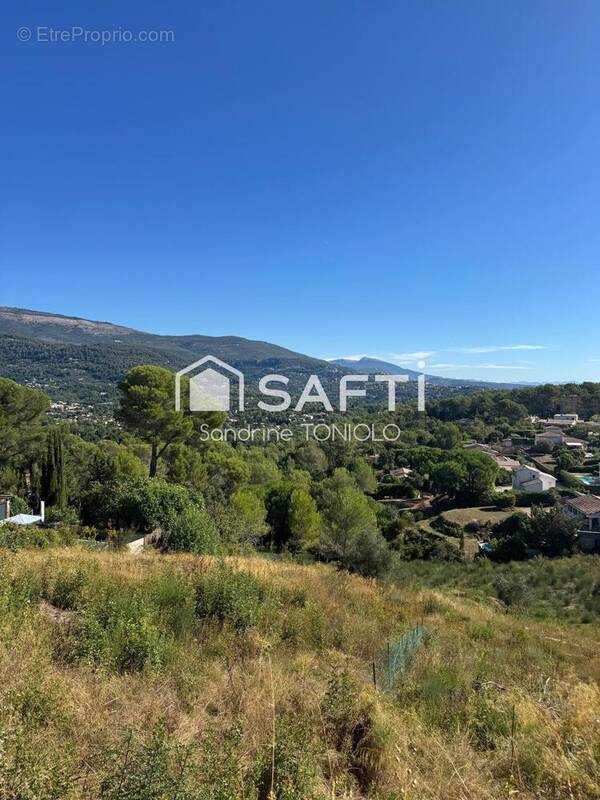 Photo 1 - Terrain à PEYMEINADE